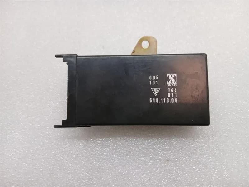 PORSCHE Porsche 911 1984-1989 Electronic Module 91161811300 Central Locking Control Unit -