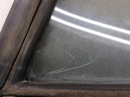 PORSCHE Porsche 911 1984-1989 Left Rear 1/4 Glass 91154310102 Door Window 1/4 Rear LH- — thumbnail 5