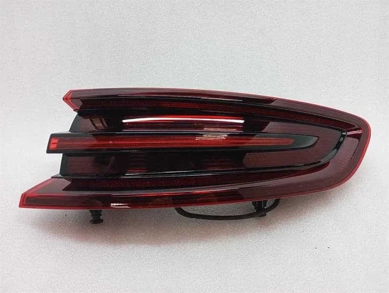 PORSCHE Porsche Macan 95B right rear light 95B945096K tail light rear right-