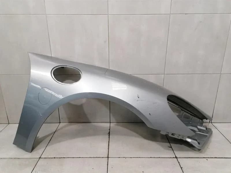 PORSCHE Porsche Cayman 718 Right Wing 982821022 Right Fender FAULTY-