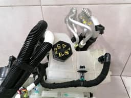 TESLA Tesla Model 3 Performance Supermanifold Coolant 1549902-00-C Tank - — thumbnail 4