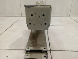 FERRARI Ferrari 599 GTB F141 Gearbox Mount 985189265 Gearbox Mount TRELLIS- — thumbnail 10