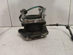 FERRARI Ferrari 599 GTB F141 Right Front Hub 197232 Wheel Bearing Housing Front Right- — thumbnail 5