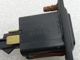 FERRARI Ferrari 599 GTB F141 Switch 210983 Fuel / Luggage Switch Excellent Condition- — thumbnail 8