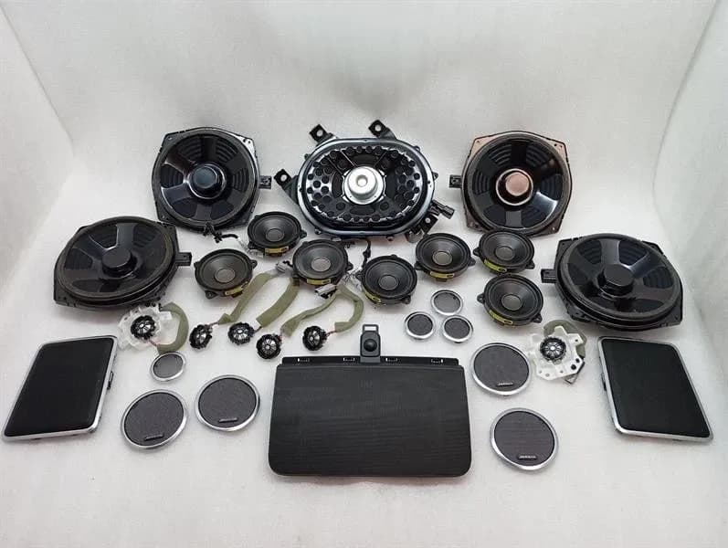 LAND ROVER Land Rover Range Rover Sport L494 Speaker GK62-18808-AB Loudspeakers Meridian-
