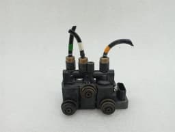 LAND ROVER Land Rover Range Rover Sport L494 Valve CPLA-5B710-AD Valve- — thumbnail 2