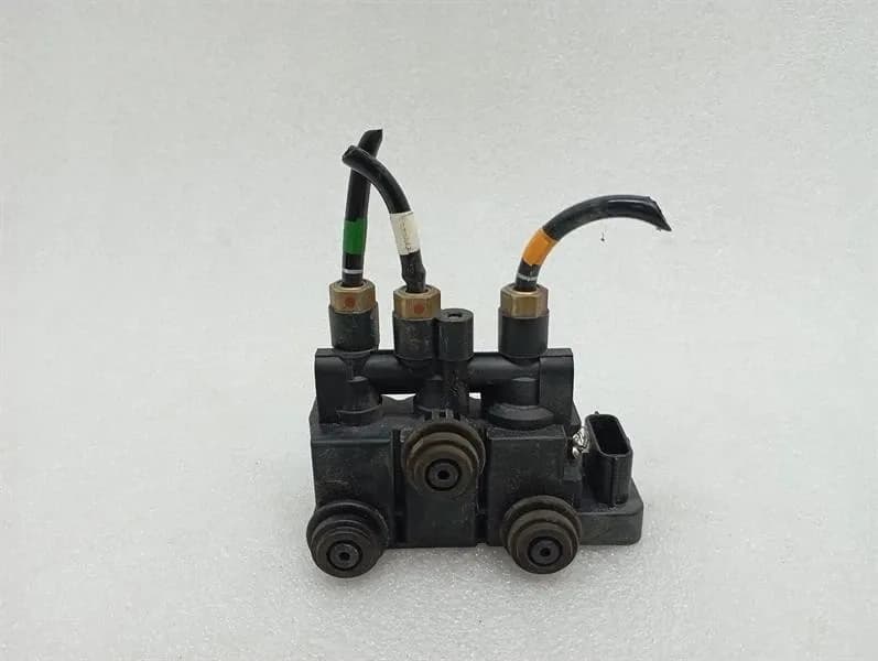 LAND ROVER Land Rover Range Rover Sport L494 Valve CPLA-5B710-AD Valve-