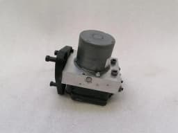 MERCEDES-BENZ Mercedes C63 AMG W205 A.B.S Pump A2059002944 ABS Pump Hydraulic Block- — thumbnail 4
