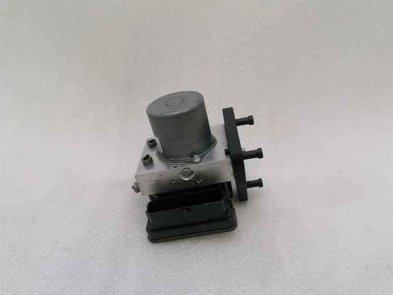 MERCEDES-BENZ Mercedes C63 AMG W205 A.B.S Pump A2059002944 ABS Pump Hydraulic Block-