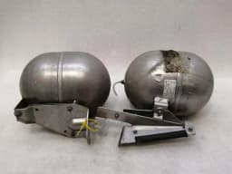 MAYBACH Maybach 57 W240 Air suspension reservoir A2403200215 container - — thumbnail 3