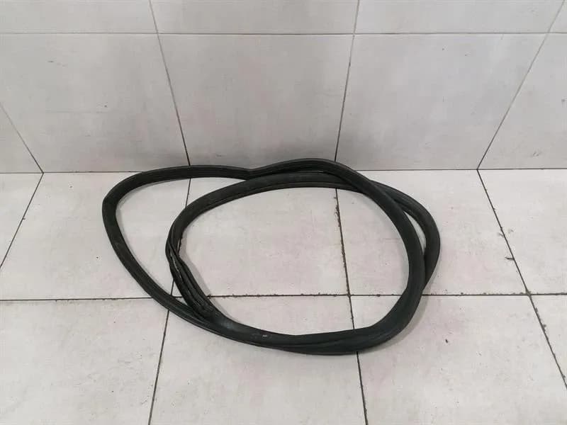 MERCEDES-BENZ MERCEDES G W463A W464 18-24 DOOR SEAL A4637211500 FRONT RIGHT DOOR SEALS -