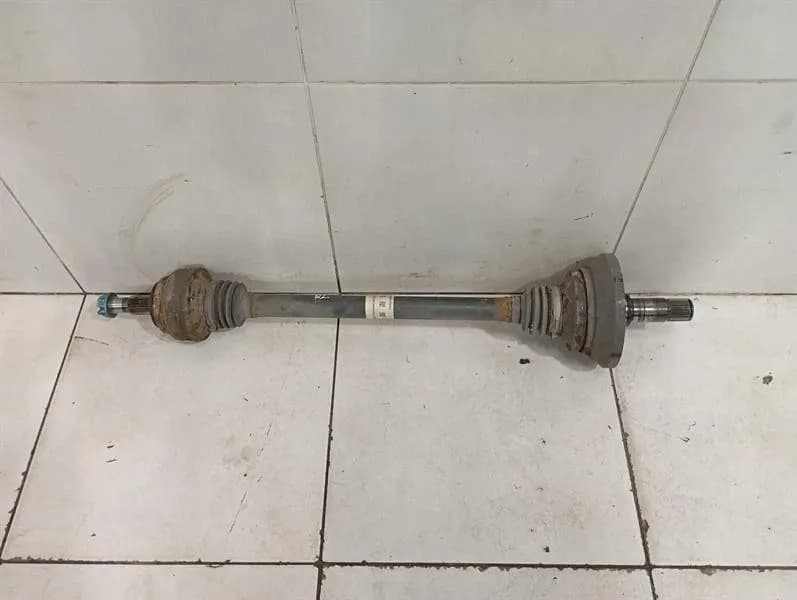 MERCEDES-BENZ Mercedes C63 AMG W205 Left Rear Drive Shaft A2053503718 Drive Shaft Rear Li-