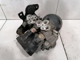 MERCEDES-BENZ Mercedes S63 AMG W221 Front ABC Hydraulic Valve A2213200258 Hydraulic Valve- — thumbnail 6