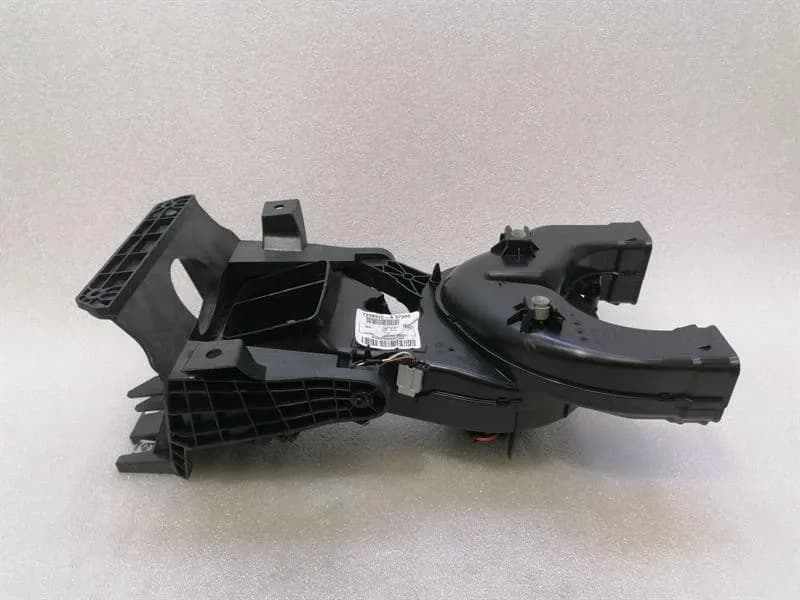 MERCEDES-BENZ Mercedes W463A W464 18-24 G63 Heater Blower A1668300000 Engine Heater Blower-
