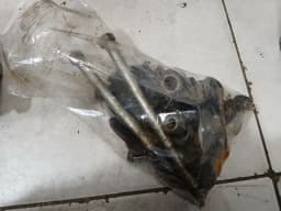 ASTON MARTIN Aston Martin Vantage AM Series 3 1973-1978 Rear Axle Rear Axle- — thumbnail 7