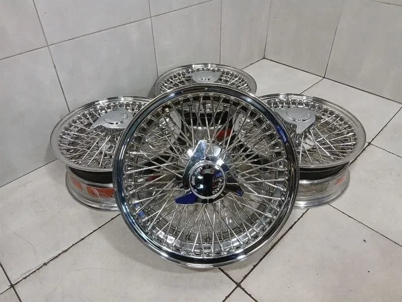 Aston Martin Vantage AM 3 1973-1978 Alloy Wheel Set XW474 Jaguar Alloy Wheel Set-