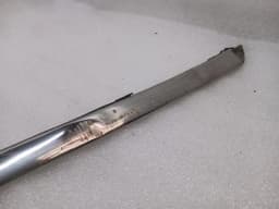 ASTON MARTIN ASTON MARTIN VANTAGE AM SERIES 3 1973-1978 Body Moulding REAR WINDOW + LH SIDE - — thumbnail 3