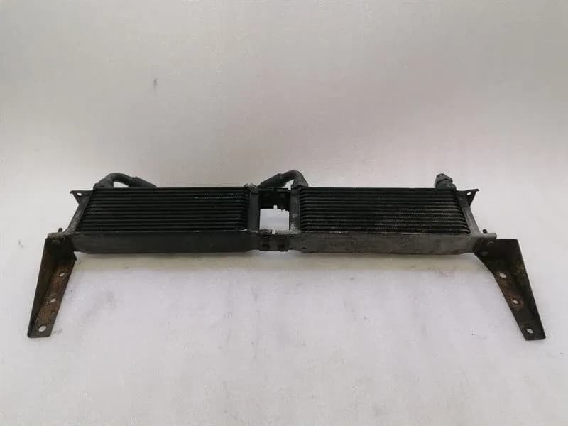 ASTON MARTIN Aston Martin Vantage AM Series 3 1973-1978 Engine Oil Cooler-