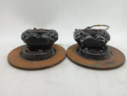 ASTON MARTIN ASTON MARTIN VANTAGE AM SERIES 3 1973-1978 BRAKE CALIPER 069-028-0006 SET FRONT- — thumbnail 1