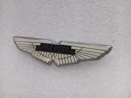 ASTON MARTIN ASTON MARTIN VANTAGE AM SERIES 3 1973-1978 DB WINGS BADGE BOAT LID DAVID BROWN- — thumbnail 4