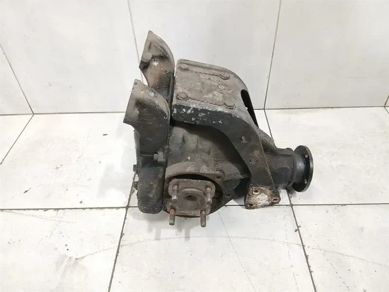 Aston Martin Vantage AM Series 3 1973-1978 Rear Diff Differential c4hu-004-25-