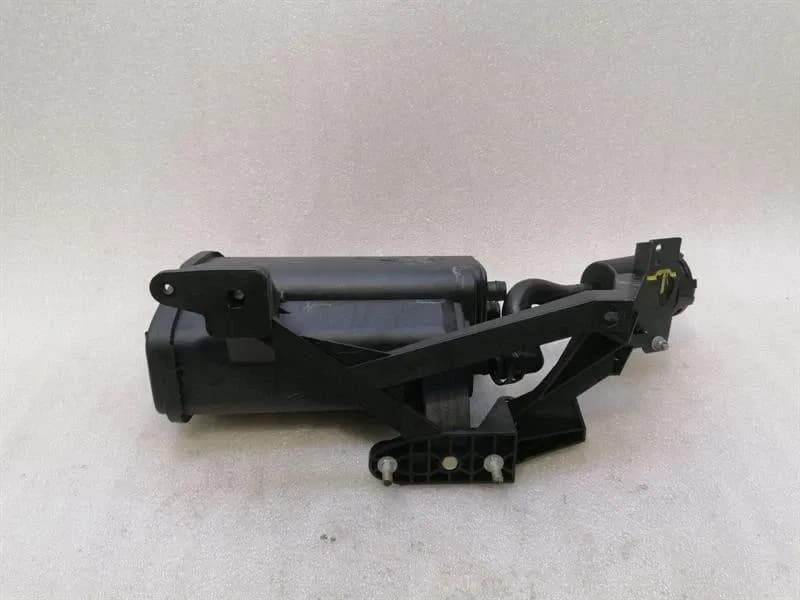 Aston Martin Rapide AMR EVAP Reservoir AD43-9E857-BA Activated Carbon Filter -
