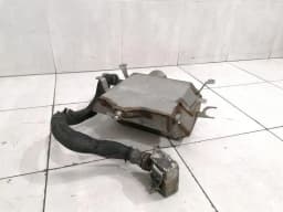 ASTON MARTIN ASTON MARTIN VANTAGE V8 DRY SUMP RESERVIOR 6G33-6C702-AC ENGINE OIL TANK - — thumbnail 4