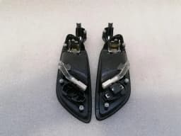 AUDI Audi R8 Type 42 TT RS Door Inner Handle Set 8J1837020A Interior Door Handle Set- — thumbnail 5