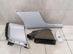 AUDI Audi R8 Type 42 V10 Spyder Rear Right Cover 427809384B Rear Right Cover- — thumbnail 2