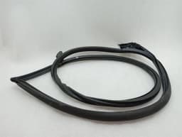 AUDI Audi R8 4S V10 RWD right door seal 4S8831708 door seals right- — thumbnail 3