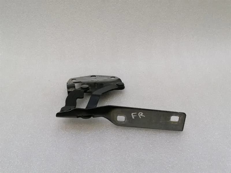 AUDI Audi R8 4S V10 RWD Bonnet Hinge RHS 4S0823302B Hood Hinge Right-
