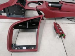 AUDI AUDI R8 TYPE 42 V10 5.2 SPYDER CENTRE CONSOLE 420863242B RIGHT HAND DRIVE RHD- — thumbnail 3