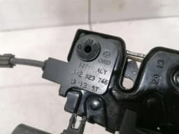 AUDI Audi R8 Type 42 V10 5.2 Spyder boot lock 8K2823746 tailgate lock- — thumbnail 6