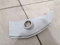 AUDI Audi R8 Type 42 V10 5.2 Spyder Left B Post Cover 427853189B Left Panel- — thumbnail 8