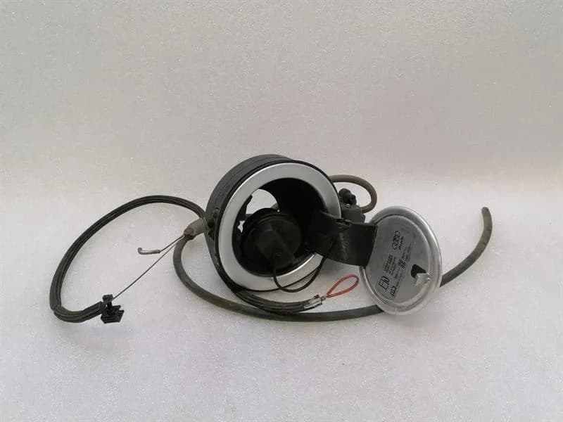 Audi R8 Type 42 V10 5.2 Spyder fuel filler cap 427809900C fuel cap tank flap-
