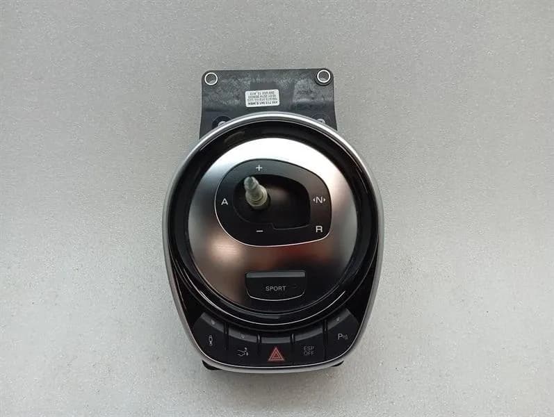 AUDI Audi R8 Type 42 V10 5.2 Spyder Gear Selector 420713041E Gear Shift Linkage-