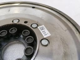 AUDI Audi R8 4S V10 5.2 RWD Flywheel 0BZ105266T Flywheel- — thumbnail 6