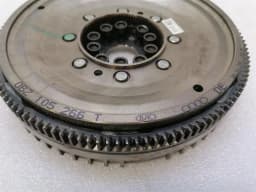 AUDI Audi R8 4S V10 5.2 RWD Flywheel 0BZ105266T Flywheel- — thumbnail 5