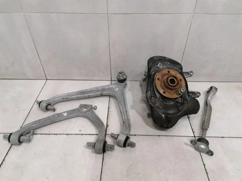 Audi R8 4S V10 RWD left rear hub 4S0505433E wheel bearing housing rear left -