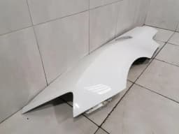 AUDI Audi R8 Type 42 V10 5.2 Spyder rear panel 427809606 side panel rear right- — thumbnail 3