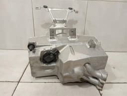 AUDI Audi R8 4S V10 RWD Dry Oil Sump 4S0115373F Oil Pan - — thumbnail 9