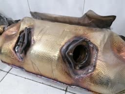 AUDI Audi R8 4S V10 RWD exhaust silencer 4S0251051F defects exhaust silencer- — thumbnail 9