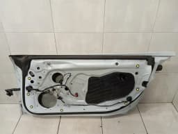 AUDI Audi R8 Type 42 V10 5.2 Spyder right front door 427831052A door front right- — thumbnail 7