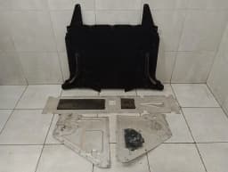 AUDI Audi R8 4S V10 RWD Undertray 4S0825208C Underbody Trim- — thumbnail 2