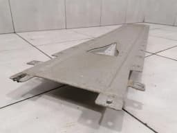 AUDI AUDI R8 TYPE 42 V10 5.2 SPYDER UNDERTRAY 420825102A Underbody Trim- — thumbnail 3