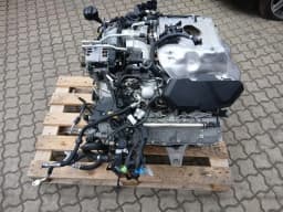 BMW 2019 43000KM BMW 5 SERIES F90 M5 ENGINE 4.40 / 447KW s63m engine s63b44b complete- — thumbnail 8