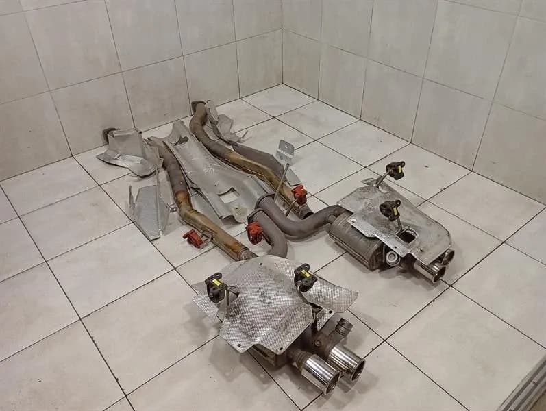 FERRARI Ferrari 599 GTB F141 Exhaust Silencer 246941 Exhaust Silencer OEM-