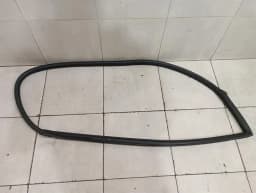 FERRARI Ferrari 599 GTB F141 Door Seal 68579100 RH Right Door Seals- — thumbnail 2