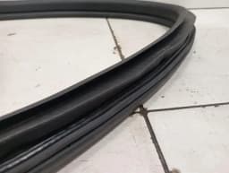 FERRARI Ferrari 599 GTB F141 Door Seal 68579100 RH Right Door Seals- — thumbnail 6