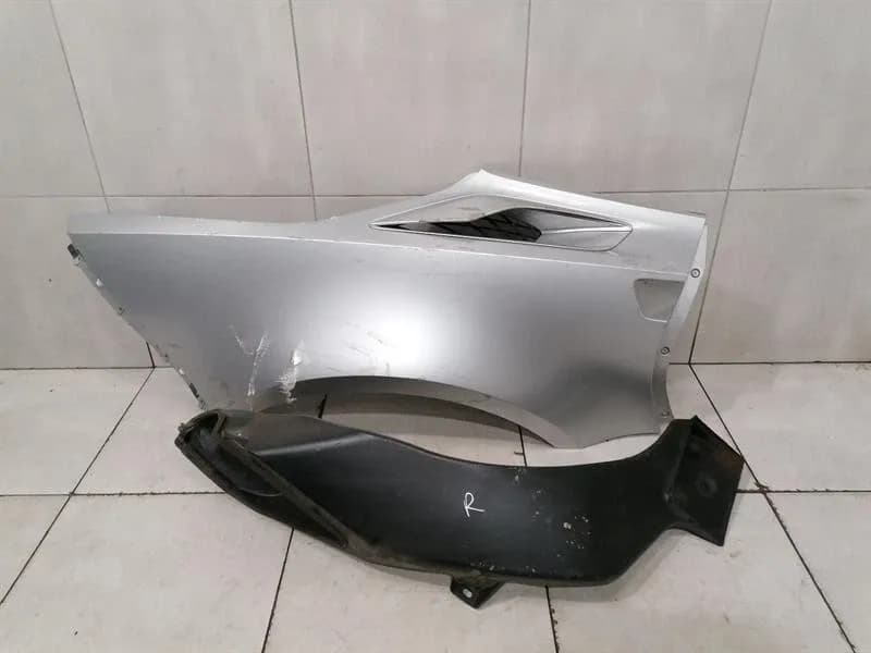 CHEVROLET Chevrolet Corvette C7 Z06 Right Rear Wing 84453013 Right Fender FAULTY-